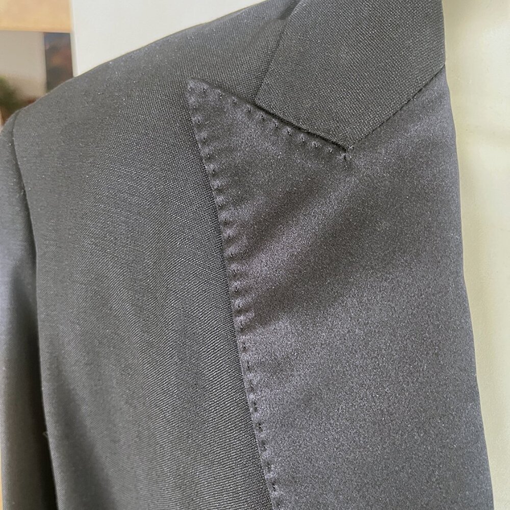 Rare, Vintage Richard Tyler Black “Tuxedo” Blazer, Size 44 / US Size 10 - Picture 7 of 14